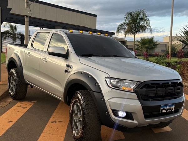 Foto 2 - Ford Ranger XLS 2.2 Turbo Diesel 4x4