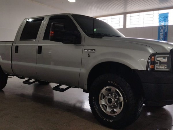Foto 10 - Ford F250 XLT 3.9 Turbo Diesel