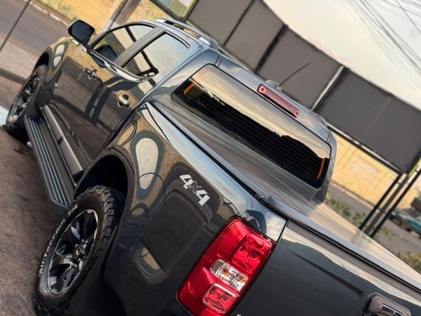 Foto 3 - Chevrolet S10 LTZ 2.8 Turbo Diesel 4x4