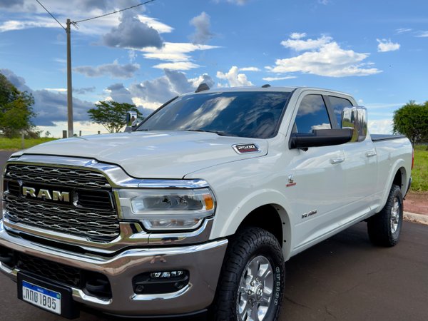 Foto 9 - RAM 2500 Laramie 6.7 Turbo Diesel 4x4