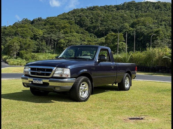 Foto 1 - Ford Ranger XLT 4.0 V6 Gasolina 4x2 C.S