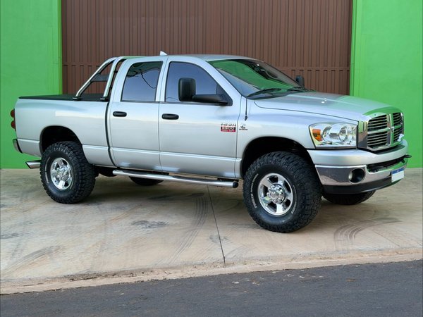 Foto 1 - RAM 2500 SLT 5.9 Turbo Diesel 4x4