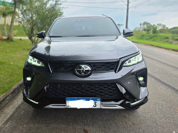 Foto 5 - Toyota Hilux SW4 Diamond D4-D 2.8 Turbo Diesel 4x4