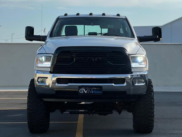 Foto 2 - RAM 2500 Laramie 6.7 Turbo Diesel 4x4