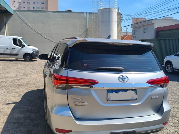 Foto 3 - Toyota Hilux SW4 SRX 2.8 Turbo Diesel 4x4