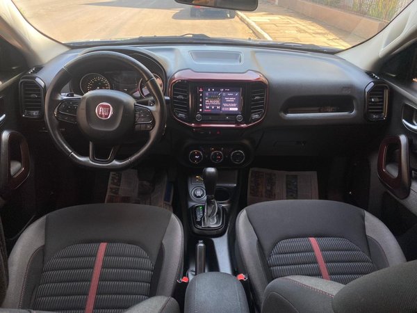 Foto 6 - Fiat Toro Freedom 1.8 16v