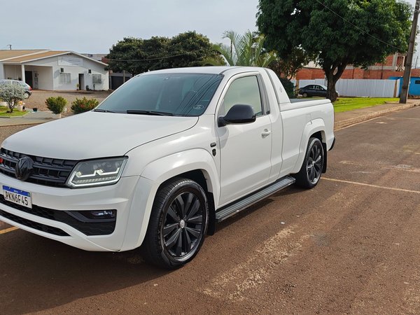Foto 2 - Volkswagen Amarok 2.0 Turbo Diesel 4x4 C.S