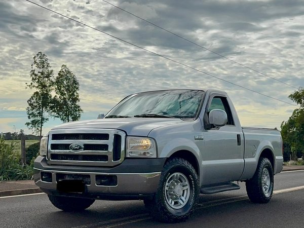 Foto 1 - Ford F250 XLT 3.9 Turbo Diesel 4x2 C.S
