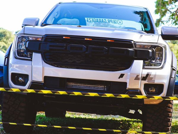 Foto 2 - Ford Ranger XLS 3.0 V6 Turbo Diesel 4x4