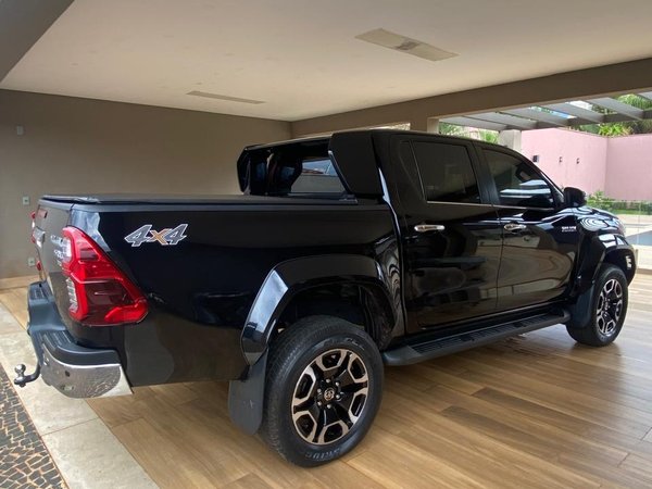 Foto 3 - Toyota Hilux SRX Plus 2.8 Turbo Diesel 4x4