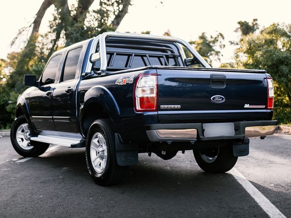 Foto 2 - Ford Ranger XLT 3.0 Turbo Diesel 4x4