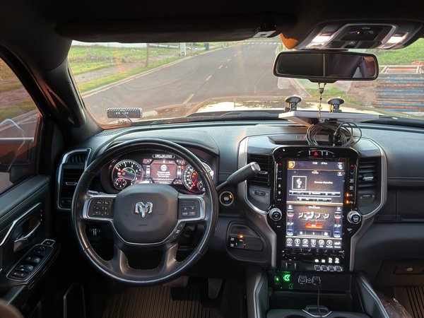 Foto 10 - RAM 2500 Laramie 6.7 Turbo Diesel 4x4