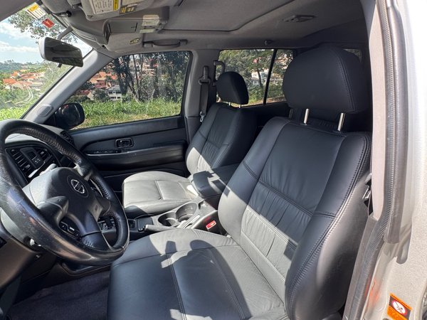 Foto 7 - Nissan Pathfinder SE 3.5 V6 Gasolina 4x4