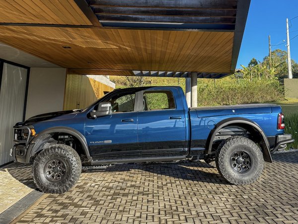 Foto 3 - RAM 3500 Longhorn Limited 6.7 Turbo Diesel 4x4
