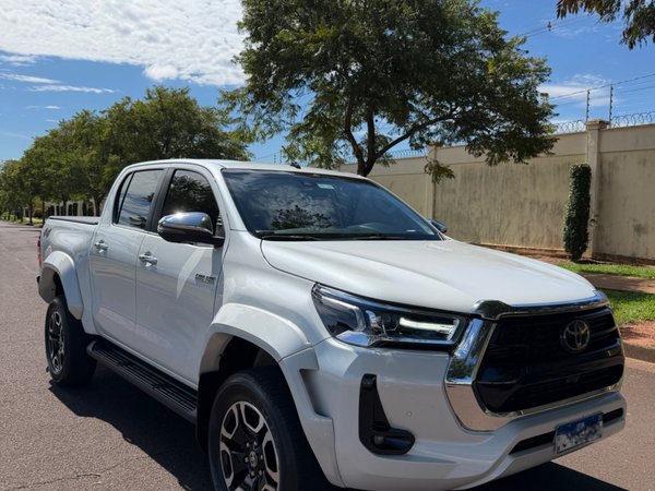 Foto 1 - Toyota Hilux SRX Plus 2.8 Turbo Diesel 4x4