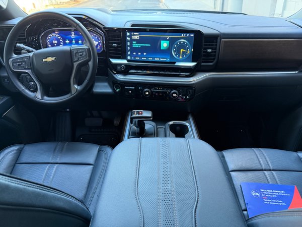 Foto 6 - Chevrolet Silverado 1500 High Country 5.3 V8 Gasolina 4x4