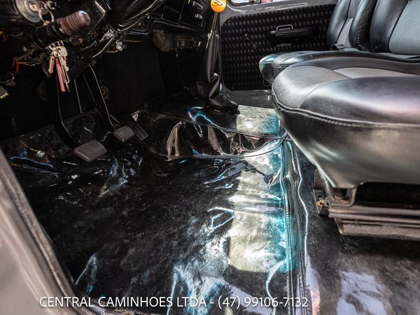 Foto 7 - Ford F1000 3.9 Diesel