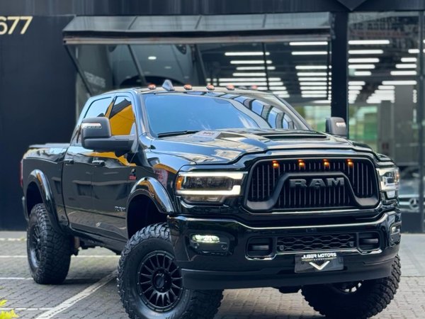 Foto 3 - RAM 2500 Laramie Night Edition 6.7 Turbo Diesel 4x4