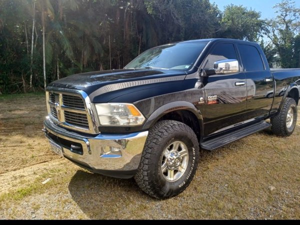 Foto 2 - RAM 2500 Laramie 6.7 Turbo Diesel 4x4