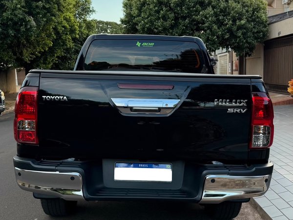 Foto 6 - Toyota Hilux SRV 2.8 Turbo Diesel 4x4