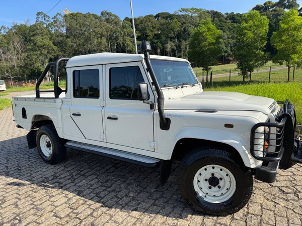 Foto 5 - Land Rover Defender Crew Cab 130 2.5 Turbo Diesel 4x4