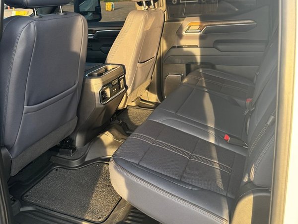 Foto 10 - Chevrolet Silverado 1500 High Country 5.3 V8 Gasolina 4x4