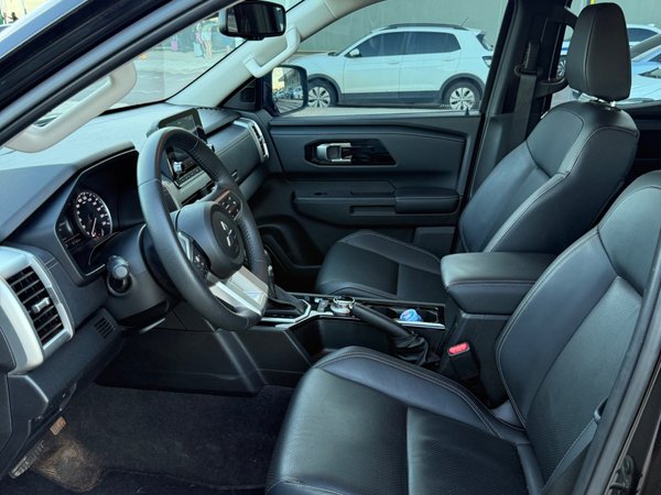 Foto 8 - Mitsubishi Triton HPE-S 2.4 Bi-Turbo Diesel 4x4