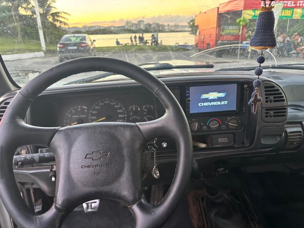 Foto 8 - GMC HD 3500 4.2TD