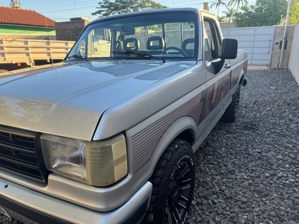Foto 8 - Ford F1000 Super Série 3.9 Diesel C.S