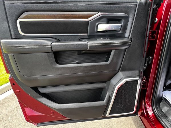 Foto 7 - RAM 2500 Laramie 6.7 Turbo Diesel 4x4