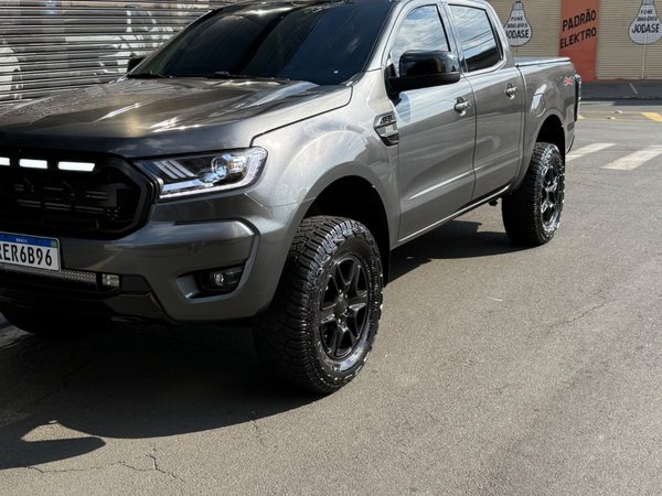 Foto 3 - Ford Ranger XLS 2.2 Turbo Diesel 4x4