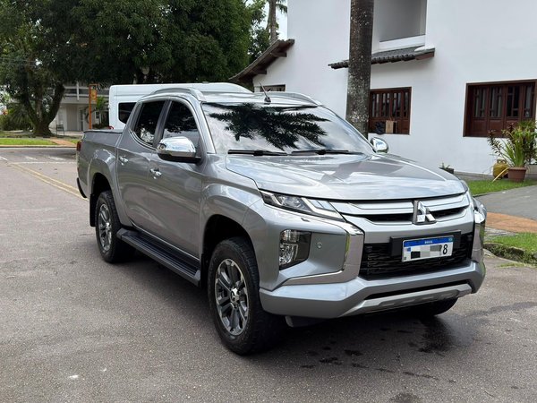 Foto 2 - Mitsubishi L200 Triton Sport HPE-S 2.4 Turbo Diesel 4x4