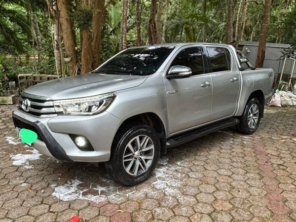 Foto 3 - Toyota Hilux SRX 2.8 Turbo Diesel 4x4