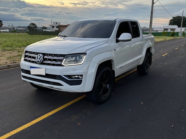 Foto 1 - Volkswagen Amarok Highline 2.0 Turbo Diesel 4x4