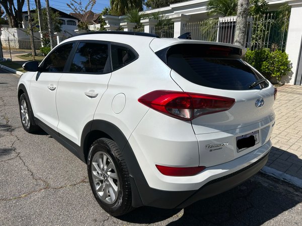 Foto 4 - Hyundai Tucson GLS 1.6T 16v