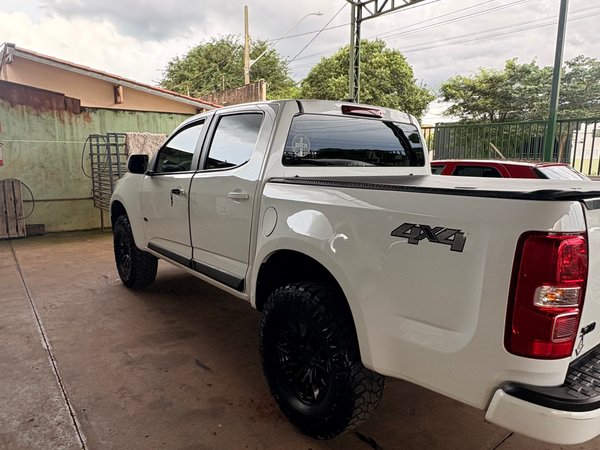 Foto 1 - Chevrolet S10 Advantage 2.5 Flex 4x2