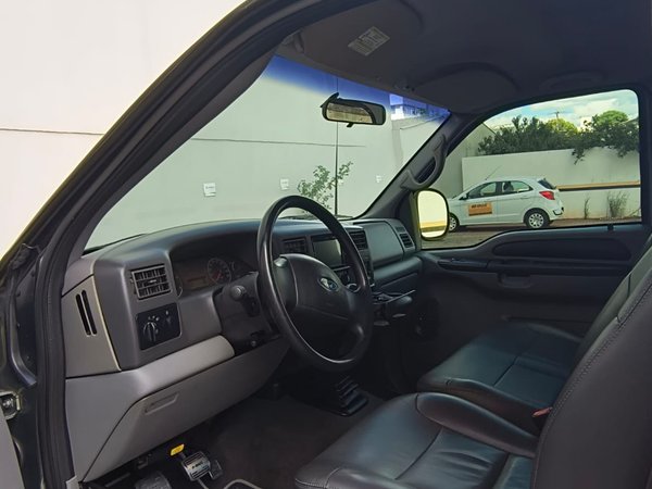 Foto 7 - Ford F250 XLT 3.9 Turbo Diesel 4x2 C.S