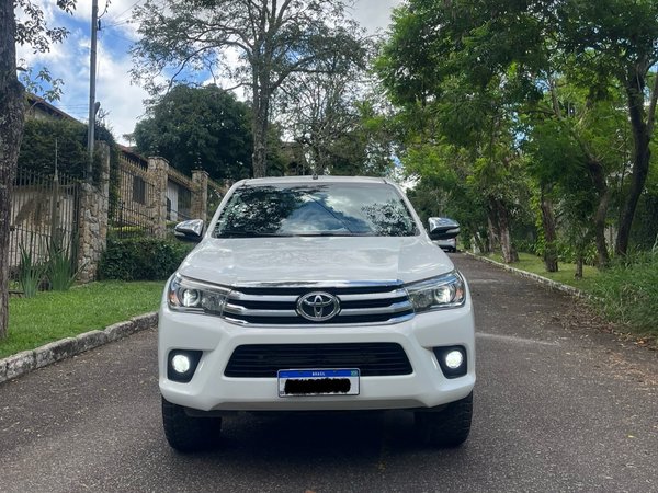 Foto 2 - Toyota Hilux SRX 2.8 Turbo Diesel 4x4