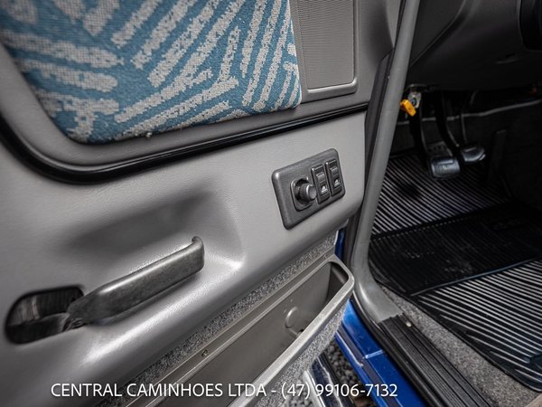 Foto 4 - Ford F1000 XL 4.9i Gasolina 4x2 C.S