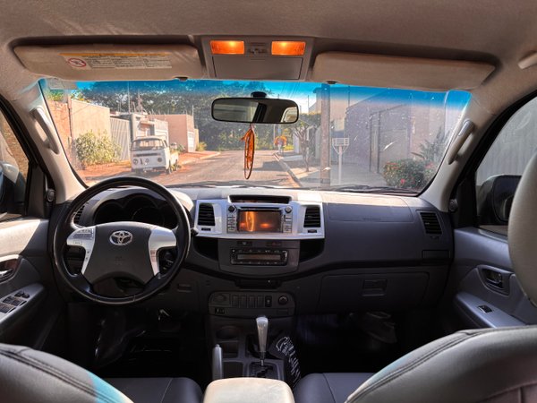 Foto 6 - Toyota Hilux SRV Top 3.0 Turbo Diesel 4x4