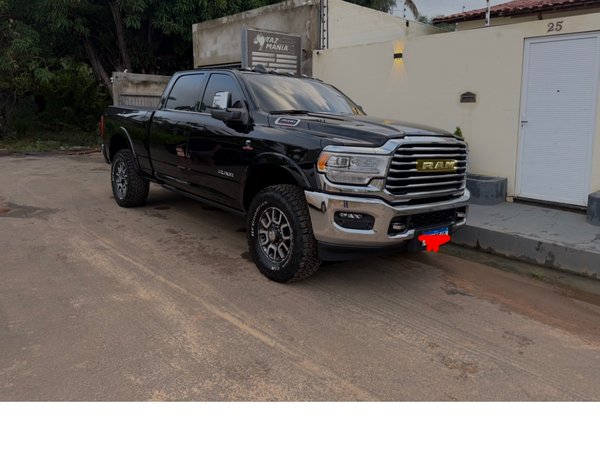 Foto 1 - RAM 3500 Longhorn Limited 6.7 Turbo Diesel 4x4