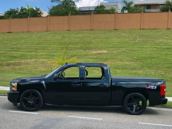 Foto 4 - Chevrolet Silverado 1500 High Country 5.3 V8 Gasolina 4x4