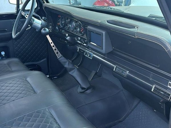 Foto 4 - Ford F1000 3.9 Diesel