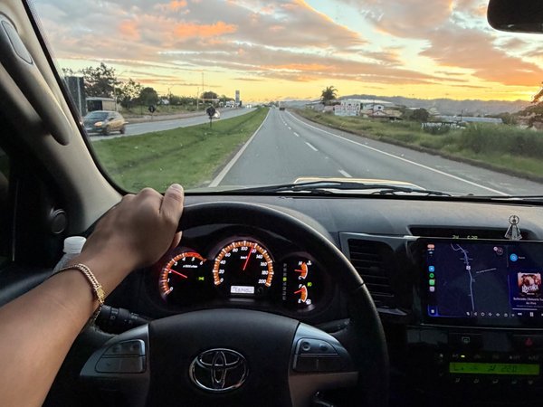 Foto 7 - Toyota Hilux SRV 3.0 Turbo Diesel 4x4