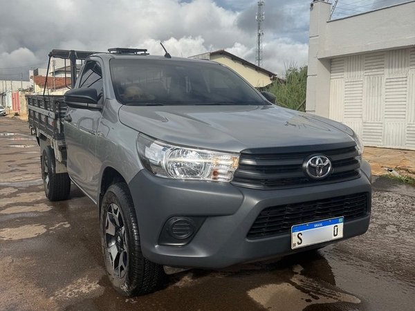 Foto 1 - Toyota Hilux 2.8 Turbo Diesel 4x4 C.S