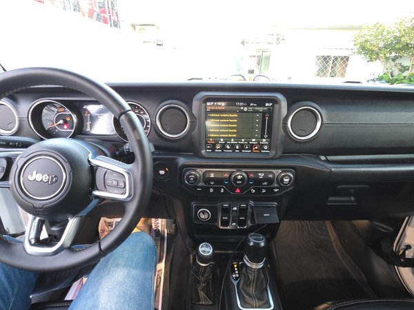 Foto 5 - Jeep Wrangler Unlimited Sahara 2.0 Turbo Gasolina 4x4