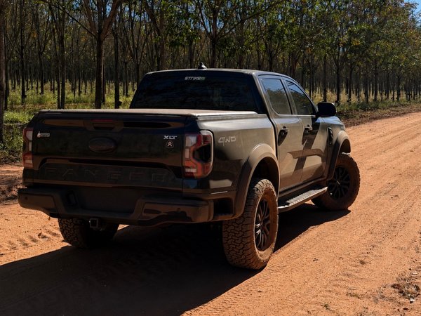 Foto 2 - Ford Ranger XLT 3.0 V6 Turbo Diesel 4x4
