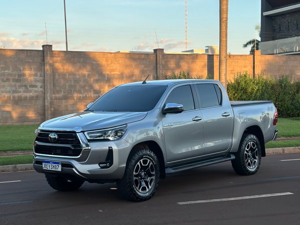 Foto 1 - Toyota Hilux SRX 2.8 Turbo Diesel 4x4
