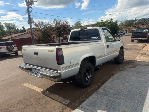 Foto 5 - Chevrolet Silverado D20 Rodeio 4.2TD 18v