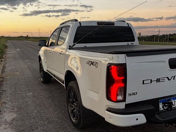 Foto 5 - Chevrolet S10 LS 2.8 Turbo Diesel 4x4